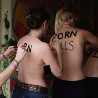 Femen: Mit Körpereinsatz für den Feminismus